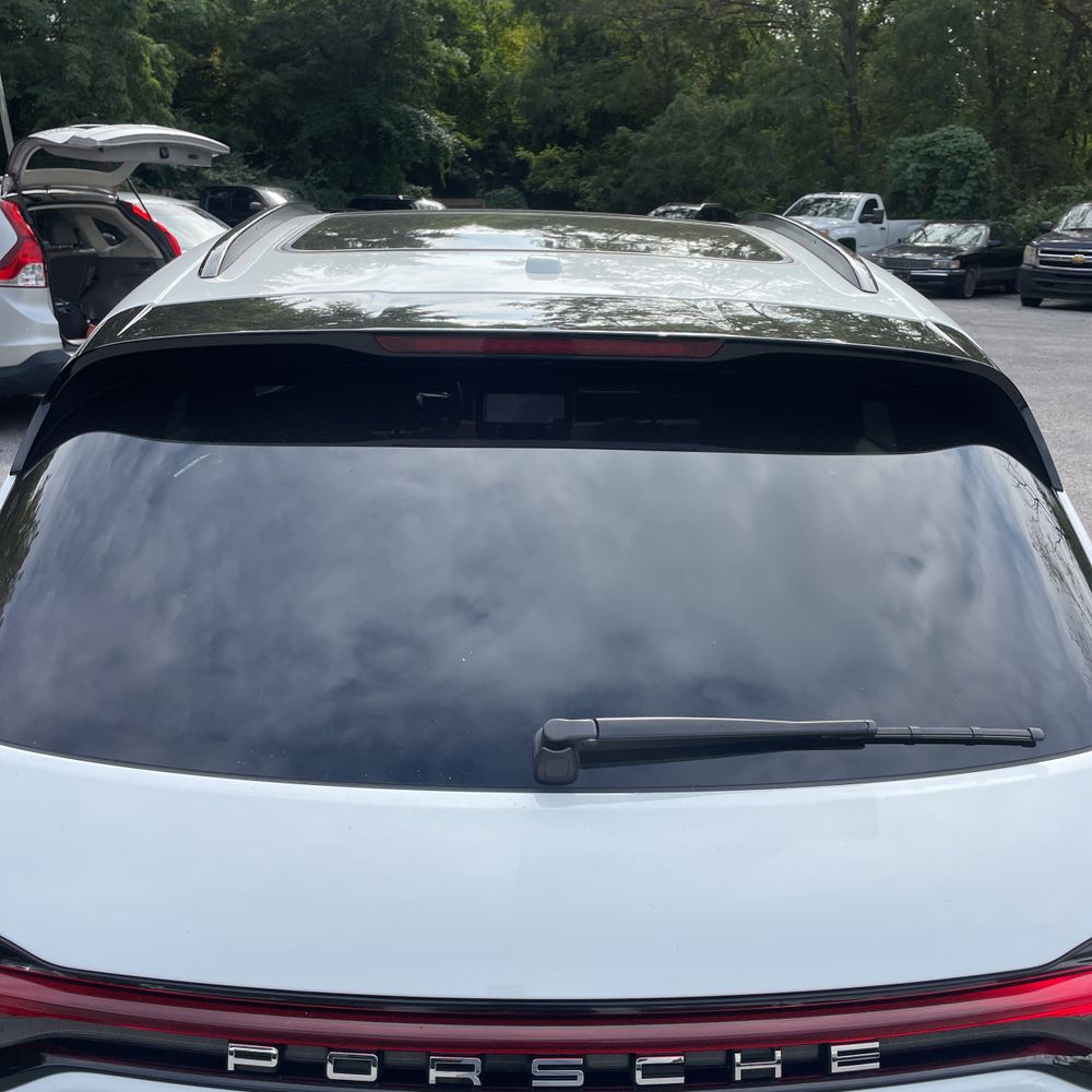 2023 Porsche Macan S