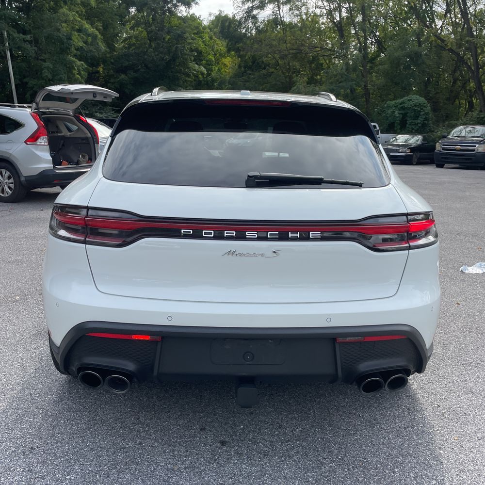 2023 Porsche Macan S
