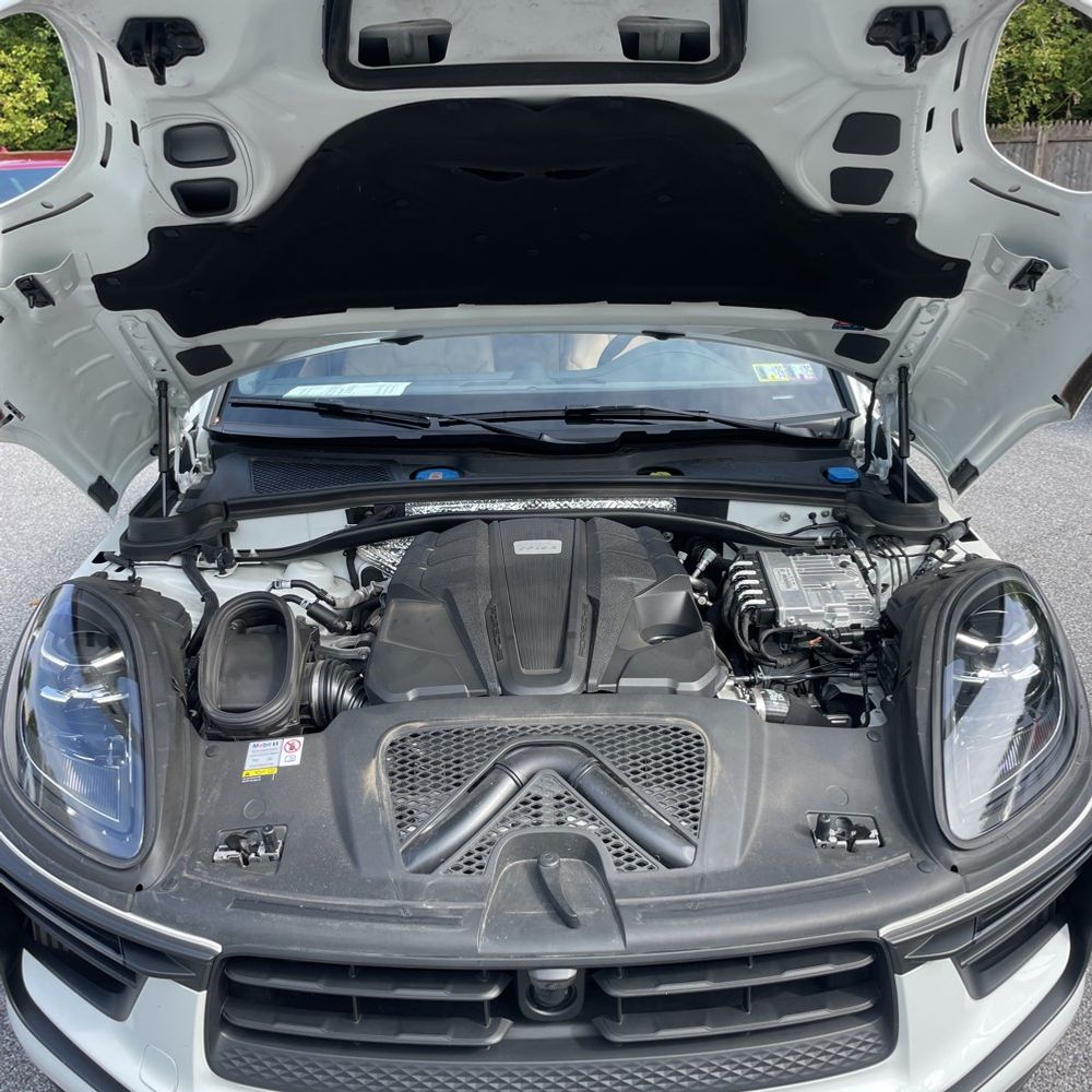 2023 Porsche Macan S