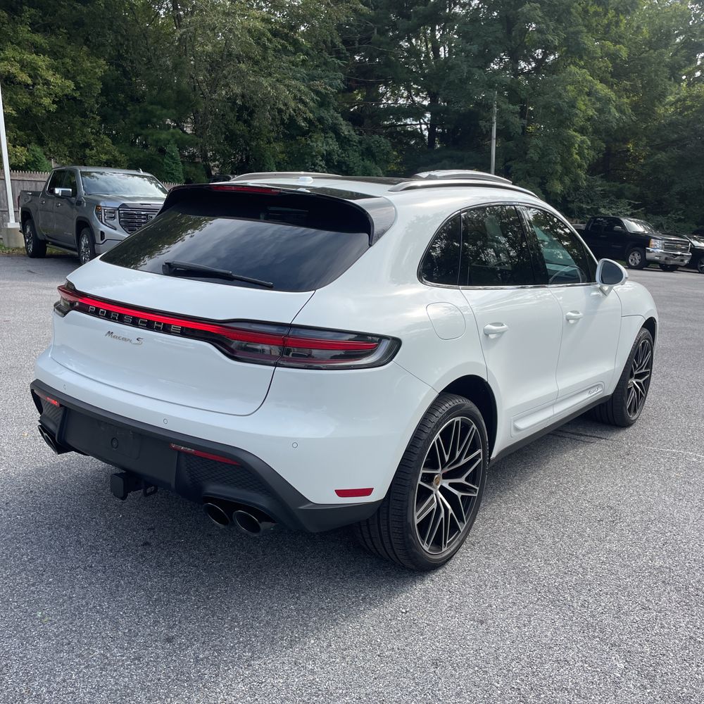 2023 Porsche Macan S