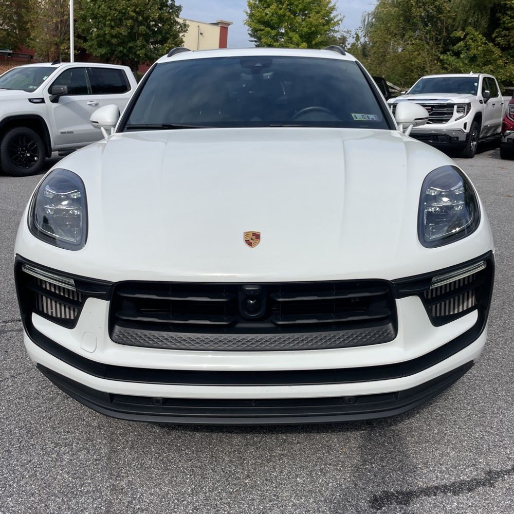 2023 Porsche Macan S