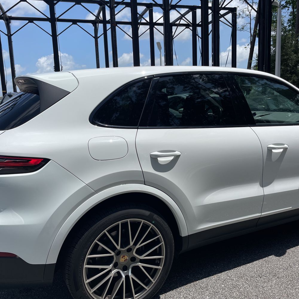 2022 Porsche Cayenne Platinum Edition