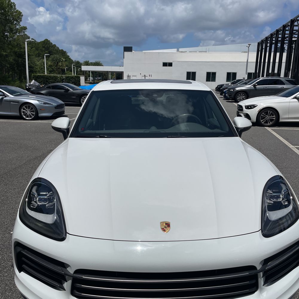 2022 Porsche Cayenne Platinum Edition