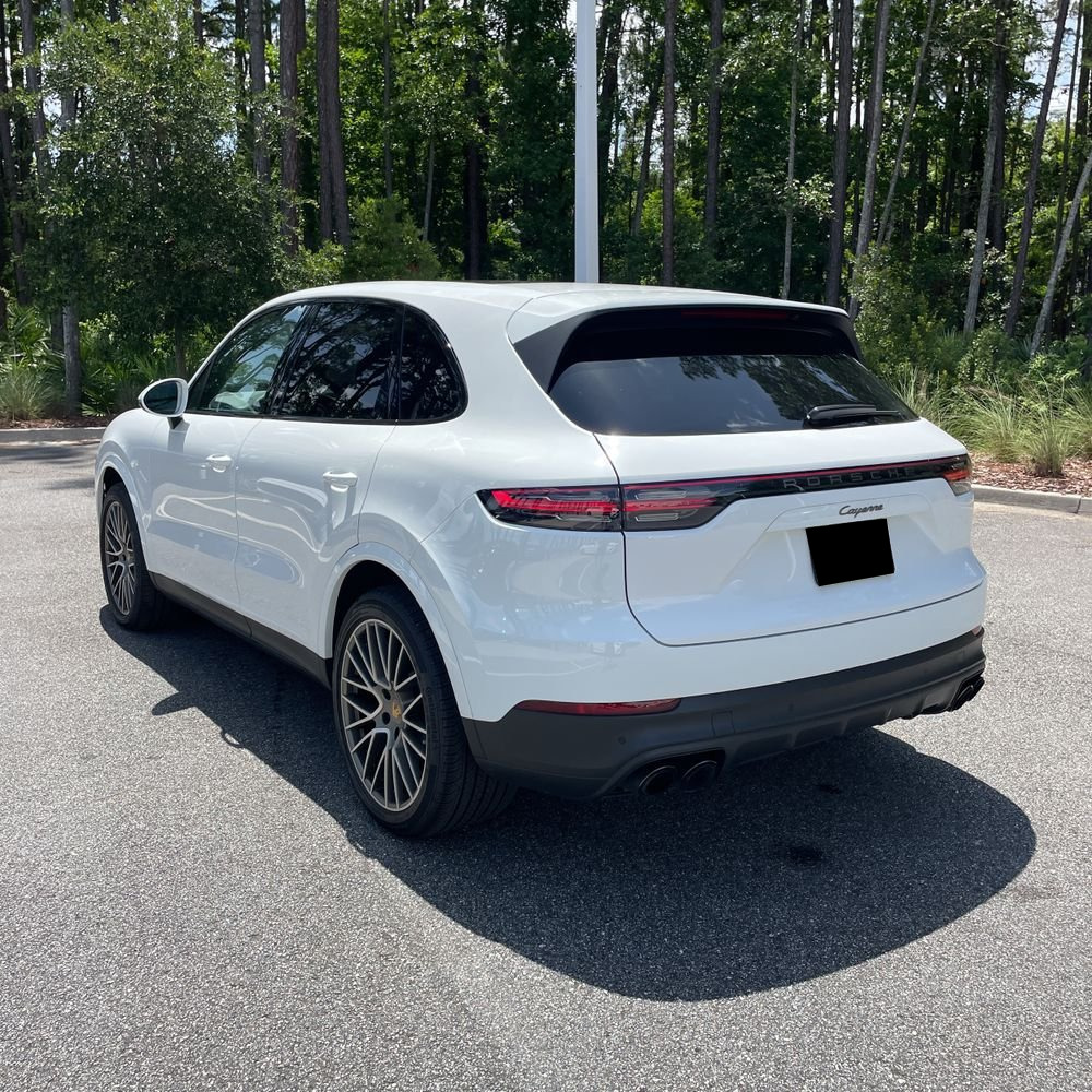 2022 Porsche Cayenne Platinum Edition