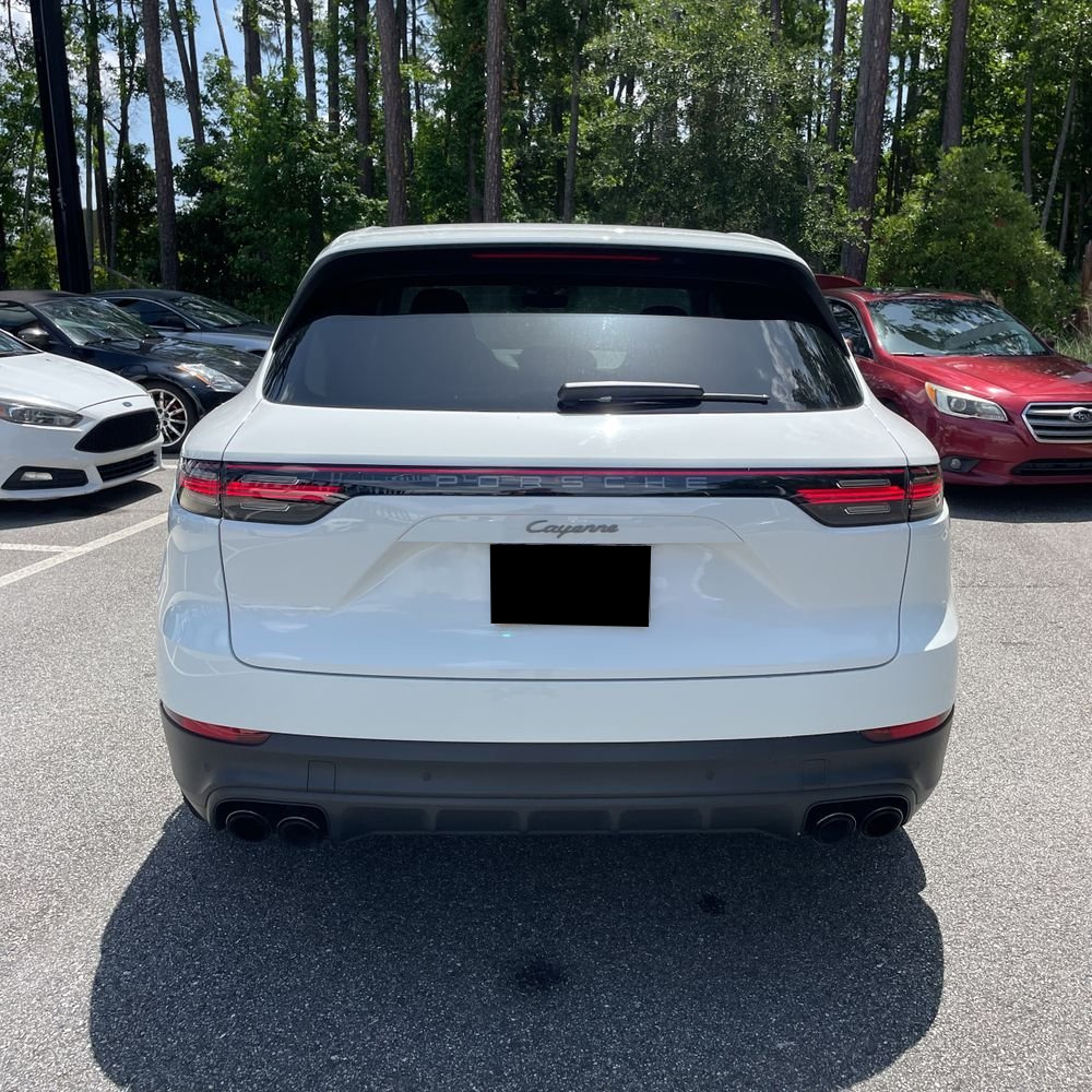 2022 Porsche Cayenne Platinum Edition