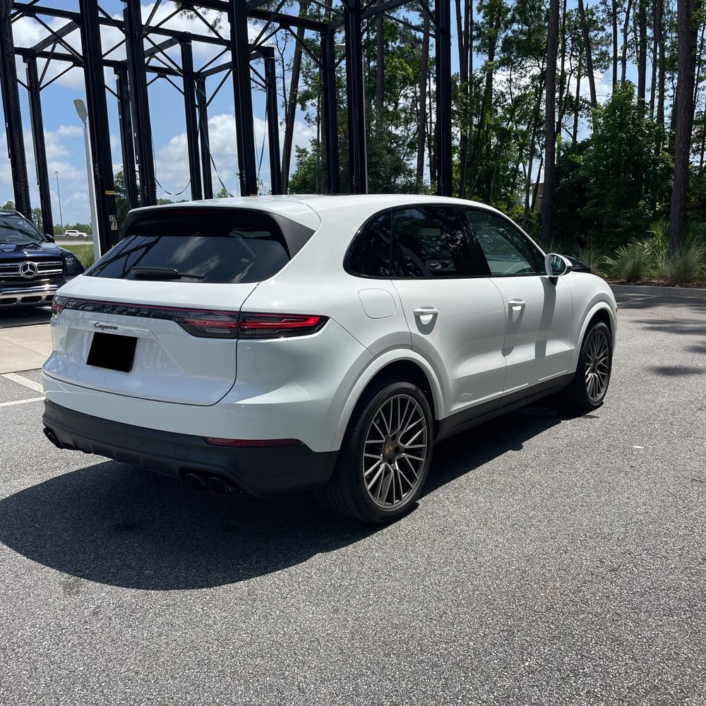 2022 Porsche Cayenne Platinum Edition