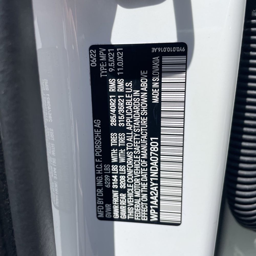2022 Porsche Cayenne Platinum Edition