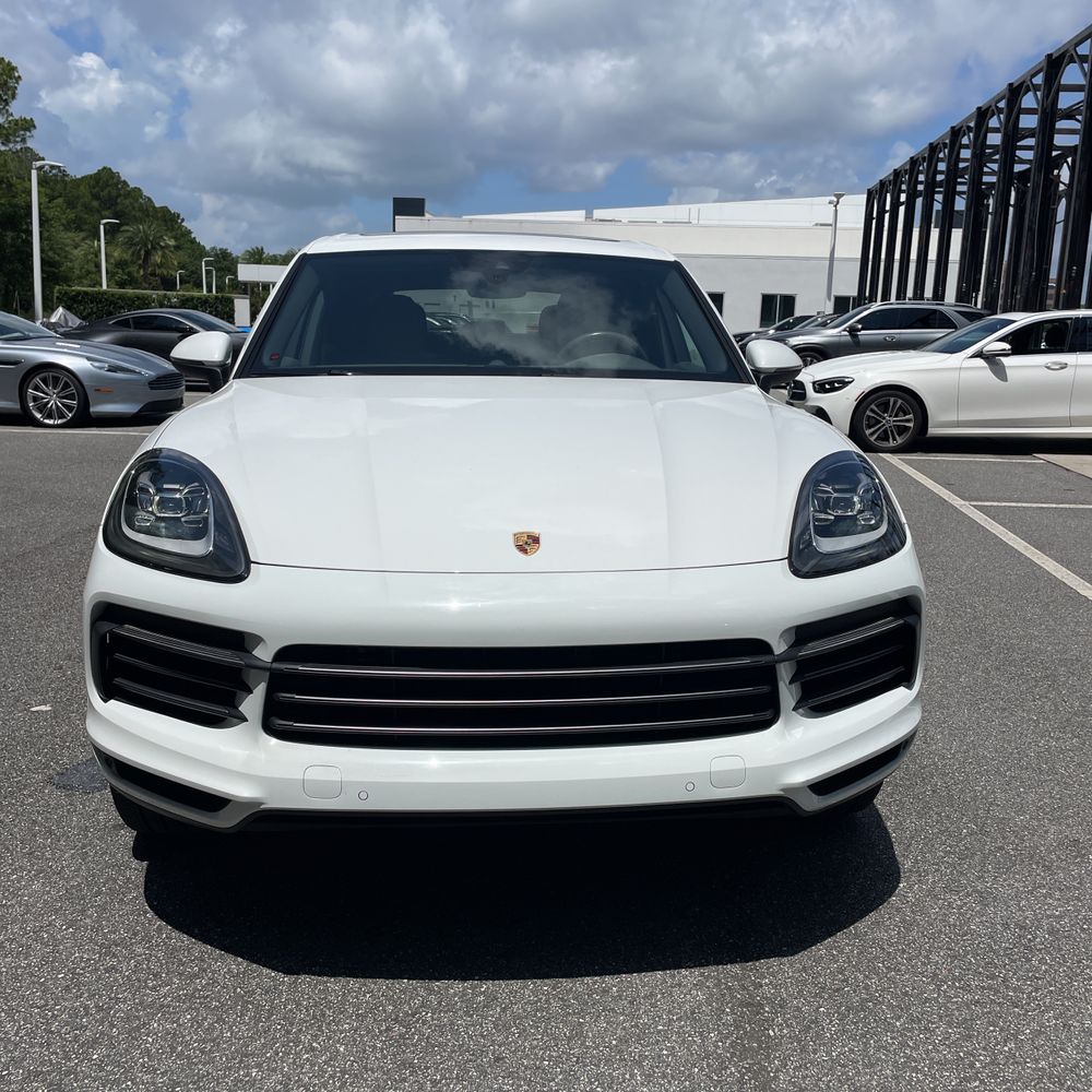 2022 Porsche Cayenne Platinum Edition