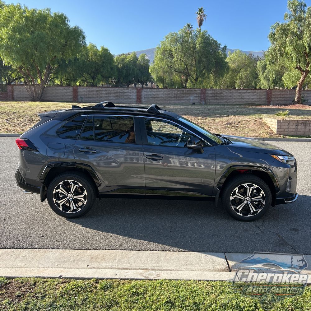2025 Toyota RAV4 Plug-in Hybrid XSE