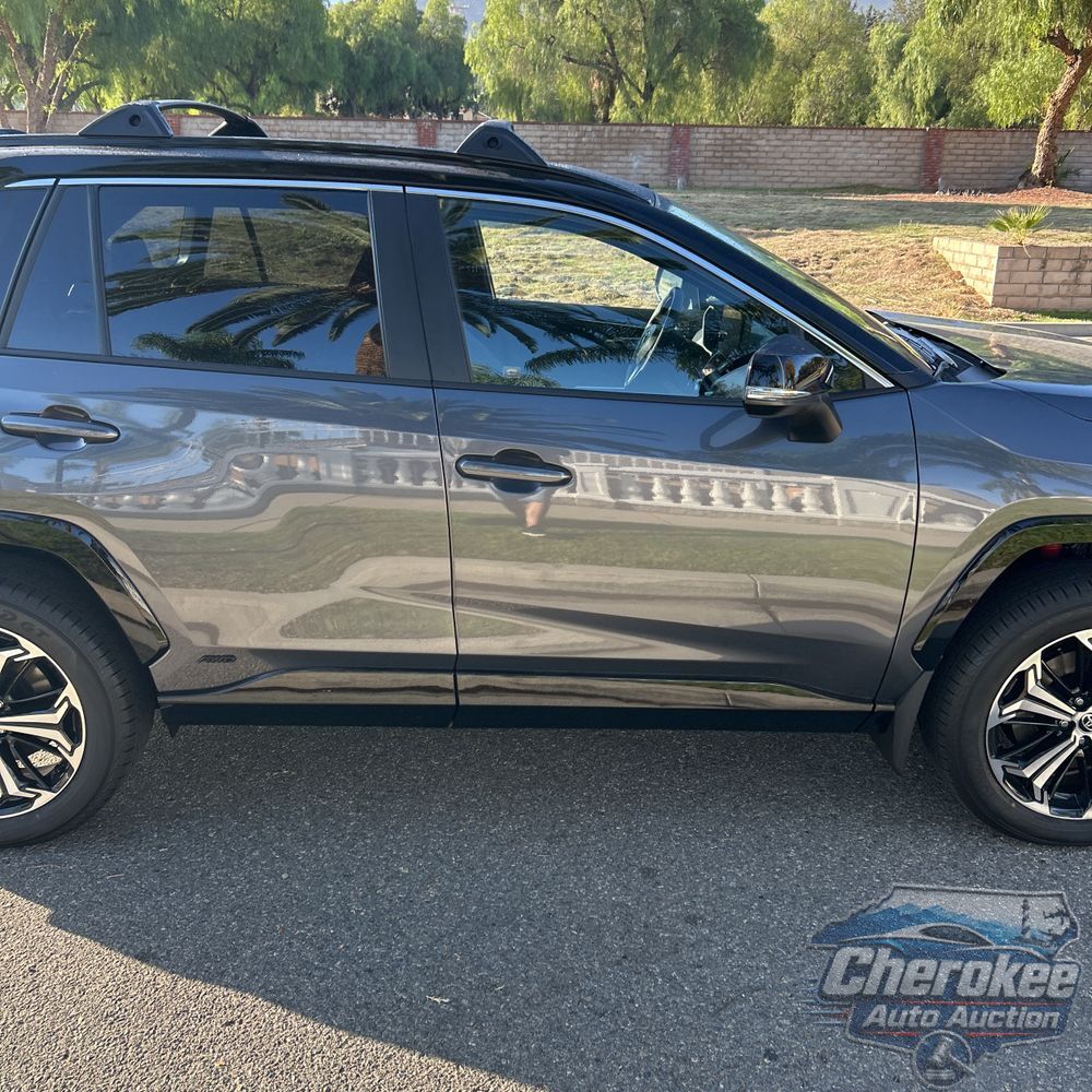 2025 Toyota RAV4 Plug-in Hybrid XSE