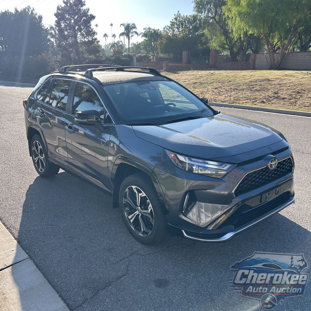 2025 Toyota RAV4 Plug-in Hybrid XSE