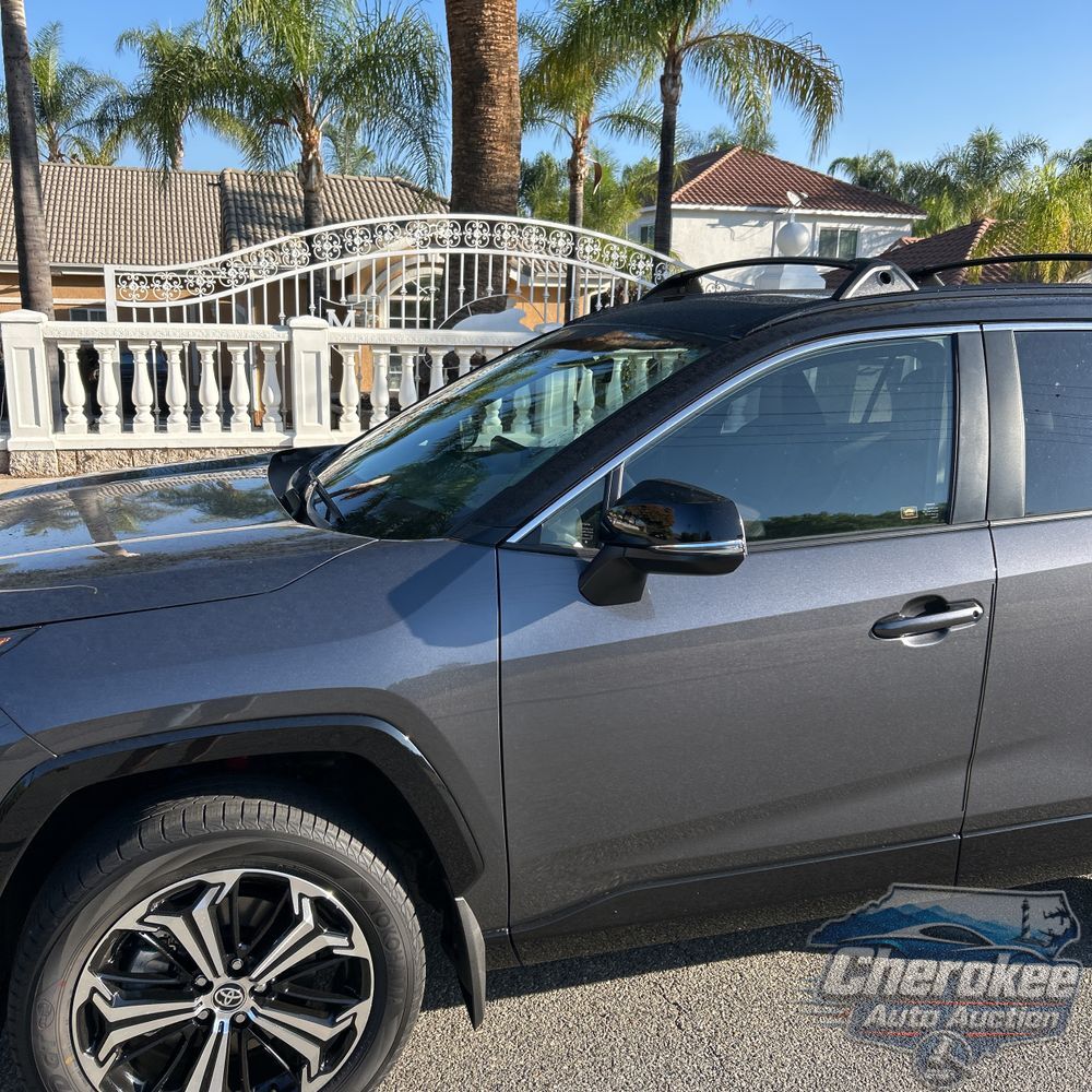 2025 Toyota RAV4 Plug-in Hybrid XSE