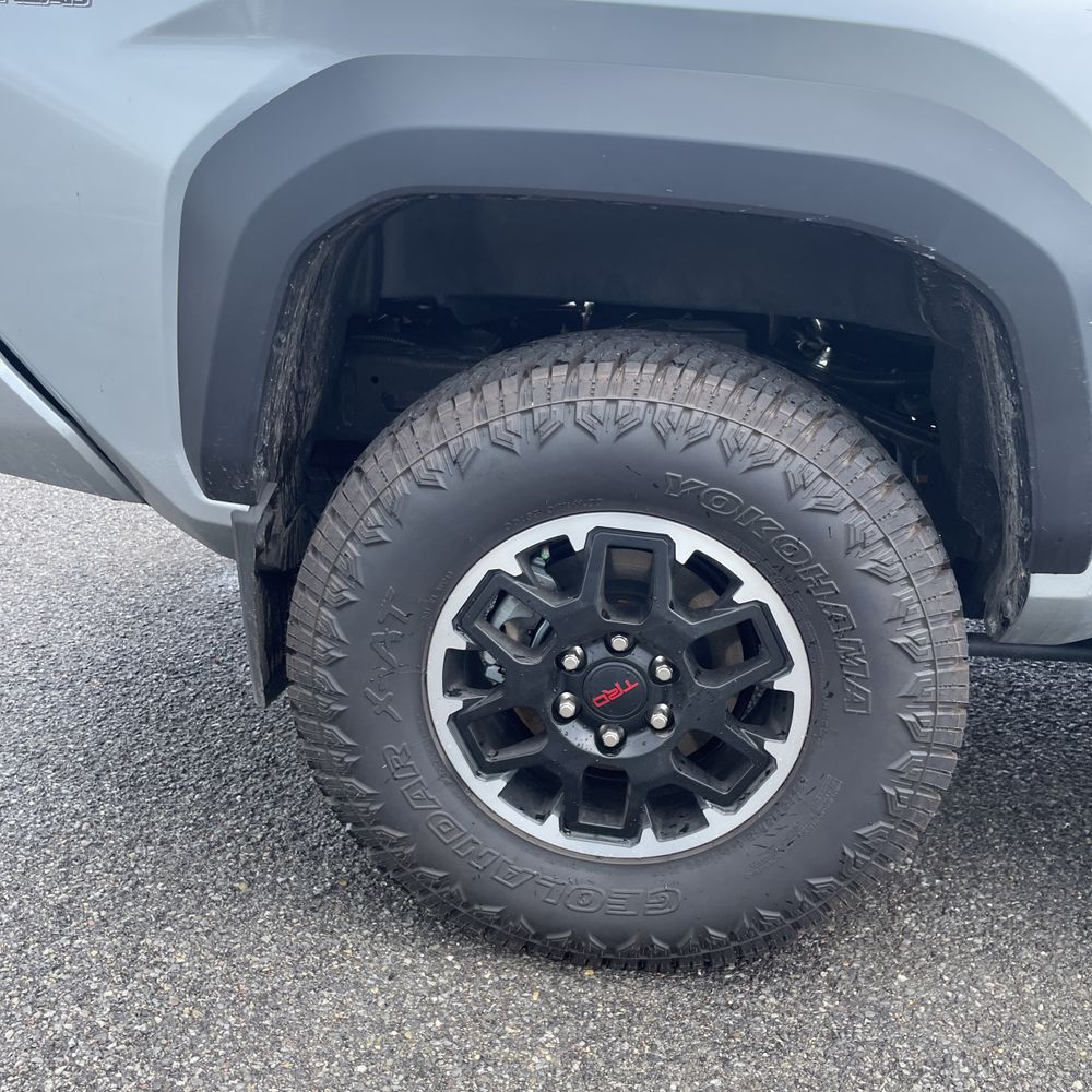 2024 Toyota Tacoma TRD Off-Road HV