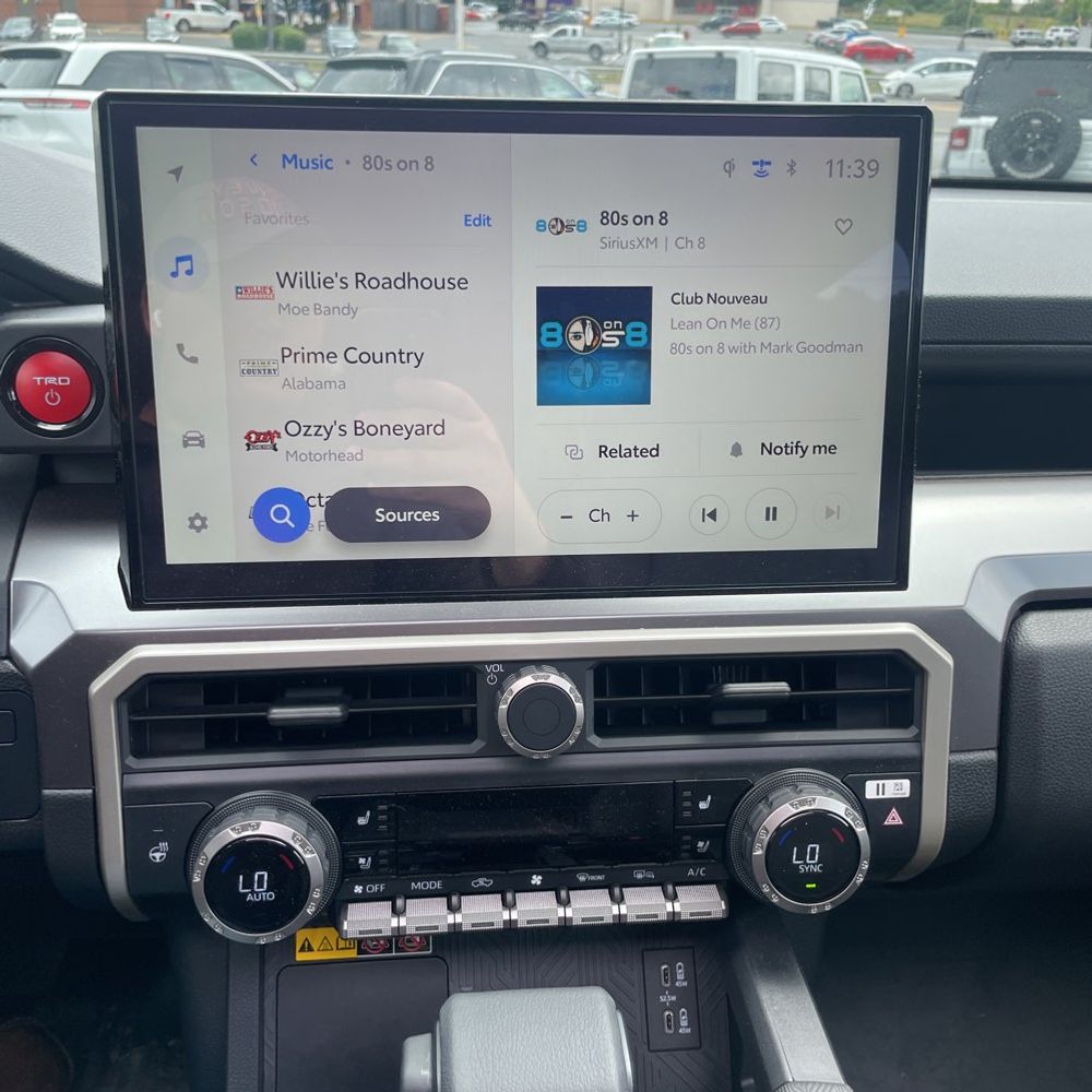 2024 Toyota Tacoma TRD Off-Road HV