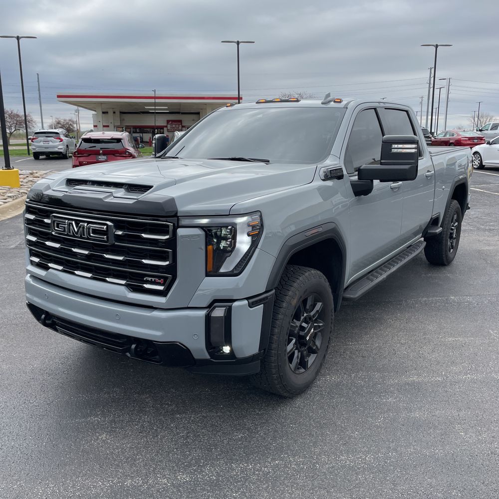 2024 GMC Sierra 2500HD AT4