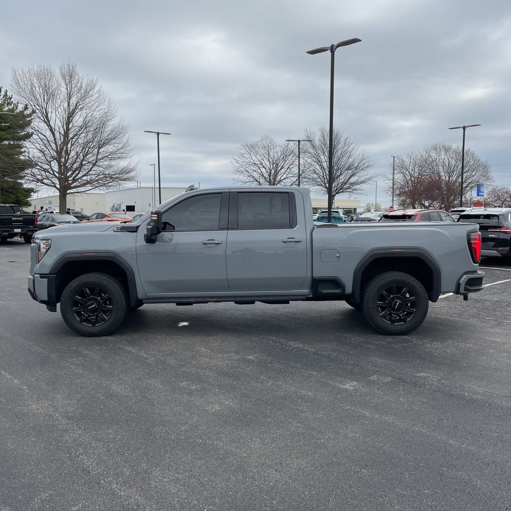 2024 GMC Sierra 2500HD AT4