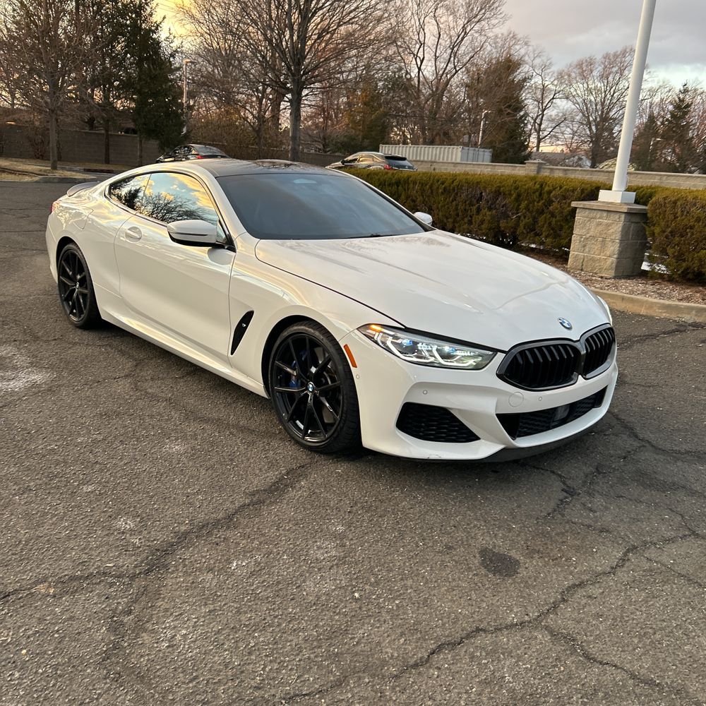 2022 BMW 8-Series M850xi