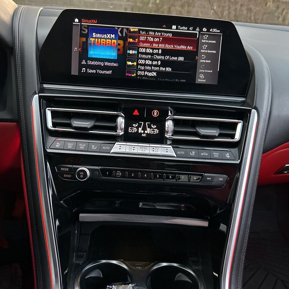2022 BMW 8-Series M850xi