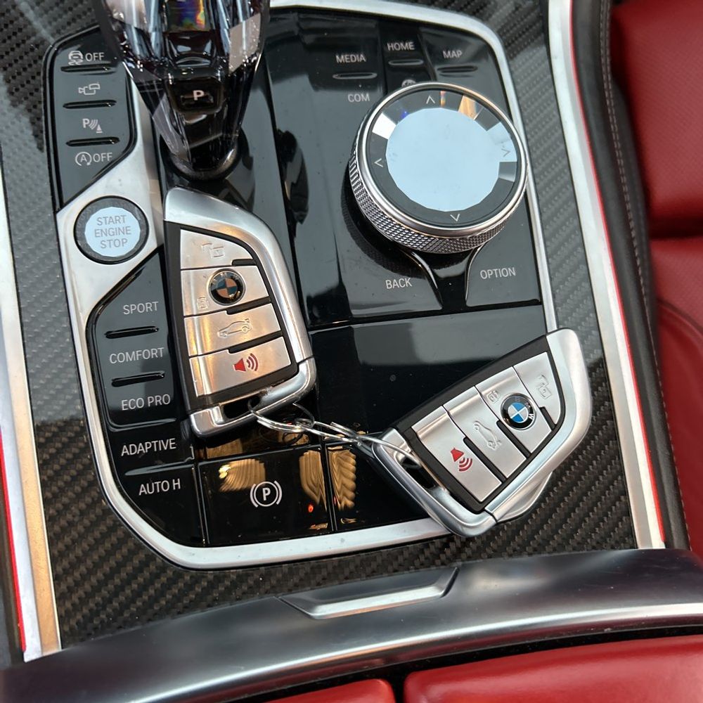 2022 BMW 8-Series M850xi