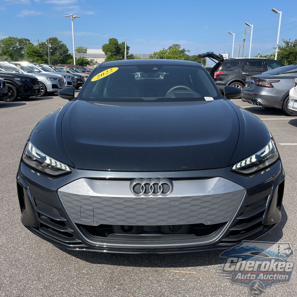 2022 Audi e-tron GT Premium Plus