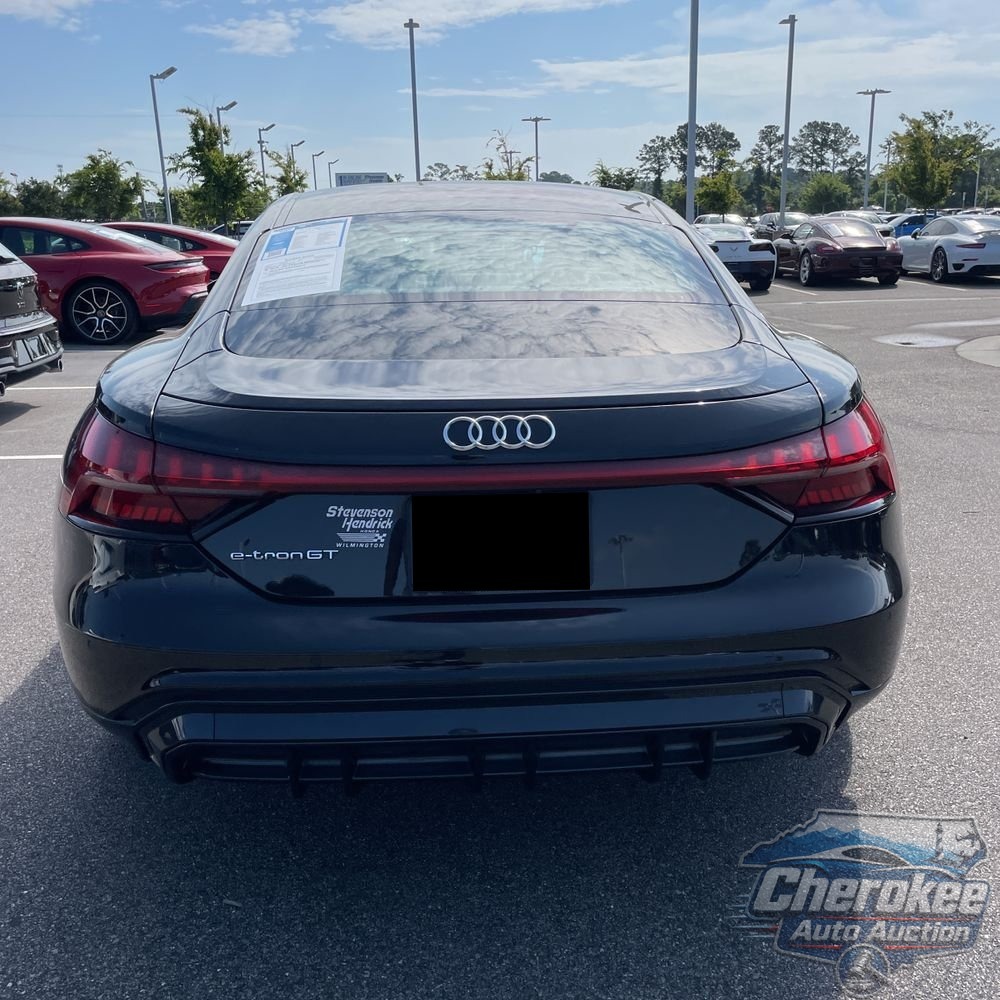 2022 Audi e-tron GT Premium Plus