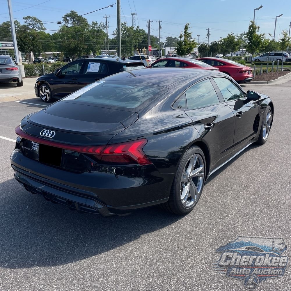 2022 Audi e-tron GT Premium Plus