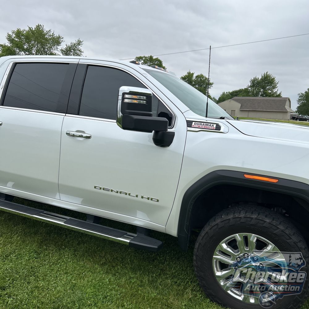 2023 GMC Sierra 2500HD Denali