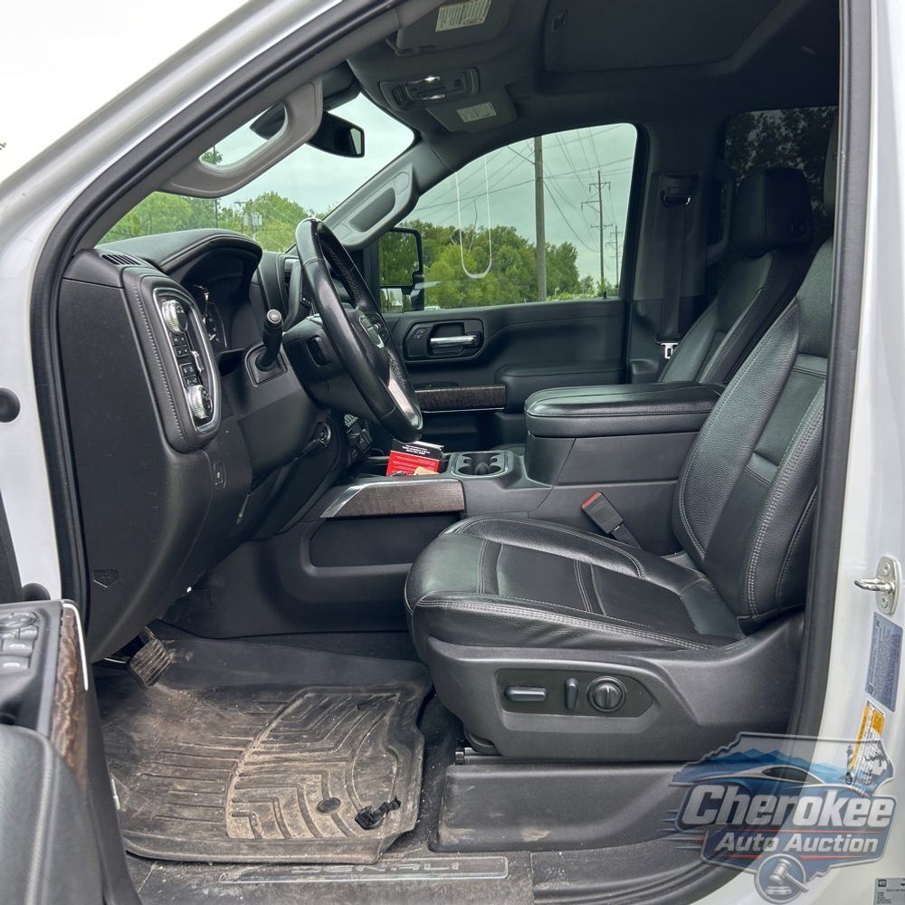 2023 GMC Sierra 2500HD Denali