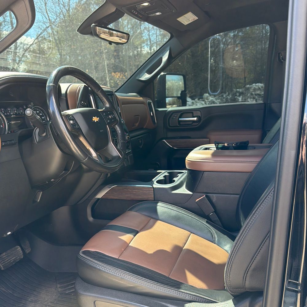 2022 Chevrolet Silverado 3500HD High Country