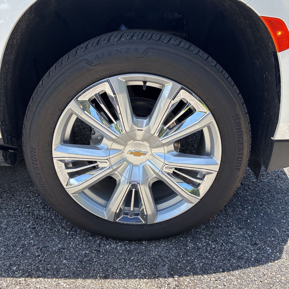 2024 Chevrolet Suburban High Country