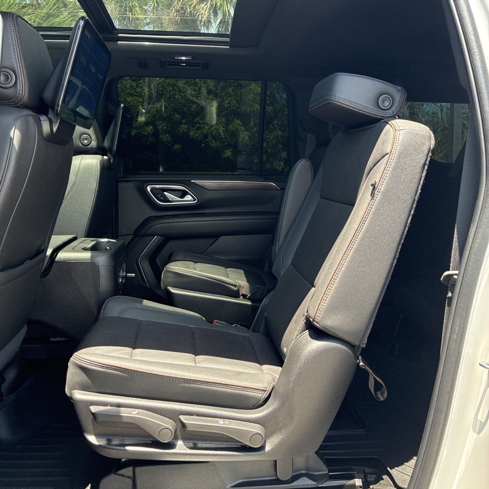 2024 Chevrolet Suburban High Country