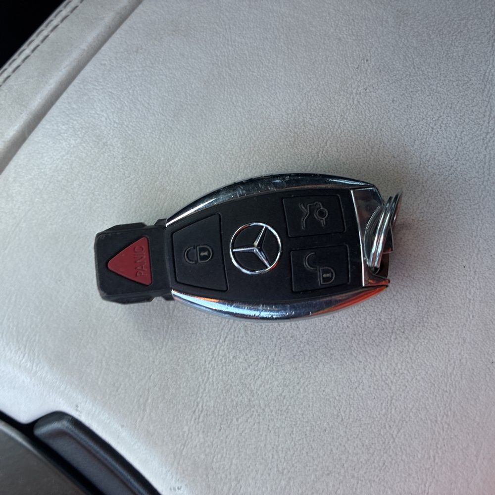 2017 Mercedes-Benz AMG GT Base