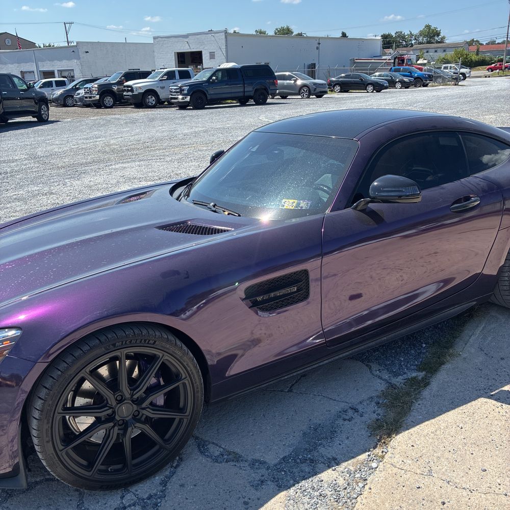 2017 Mercedes-Benz AMG GT Base