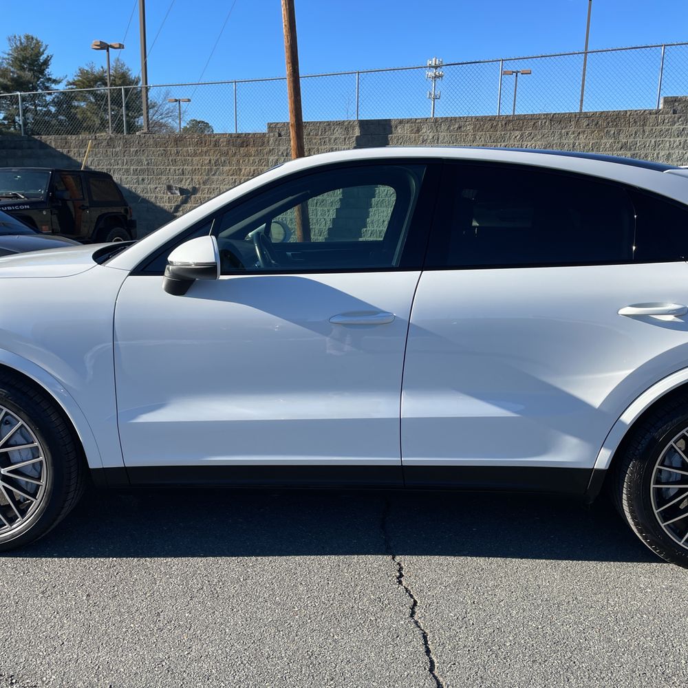 2020 Porsche Cayenne S Coupe