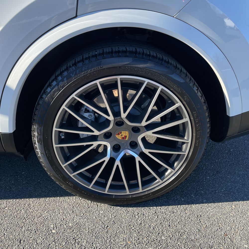2020 Porsche Cayenne S Coupe