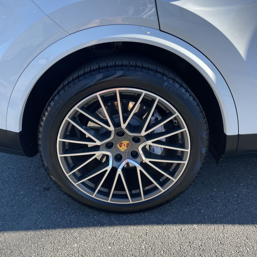 2020 Porsche Cayenne S Coupe