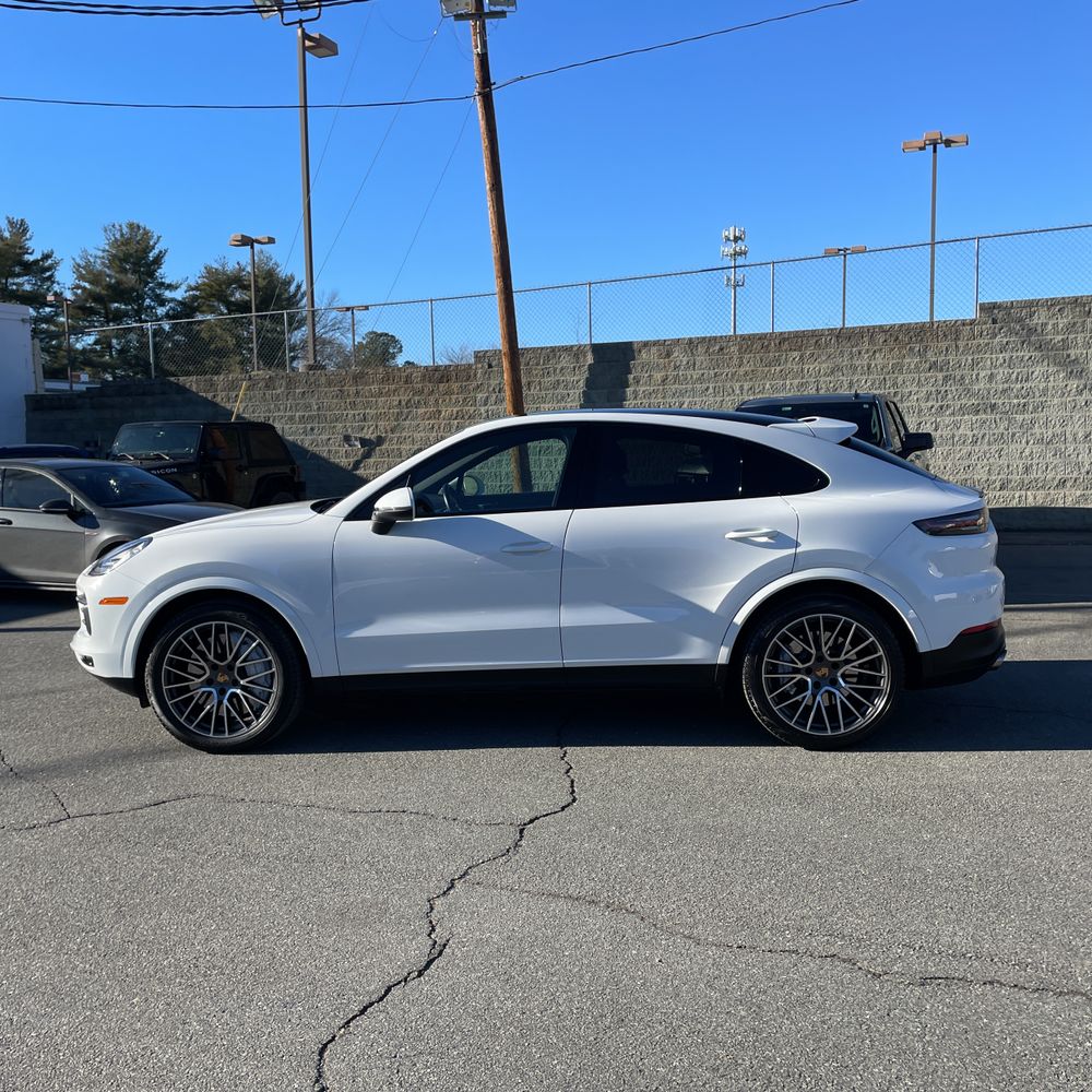 2020 Porsche Cayenne S Coupe