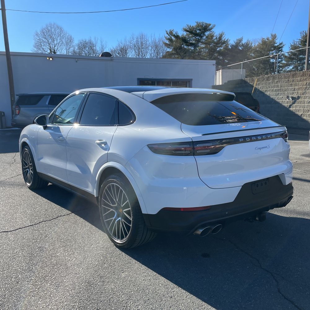 2020 Porsche Cayenne S Coupe