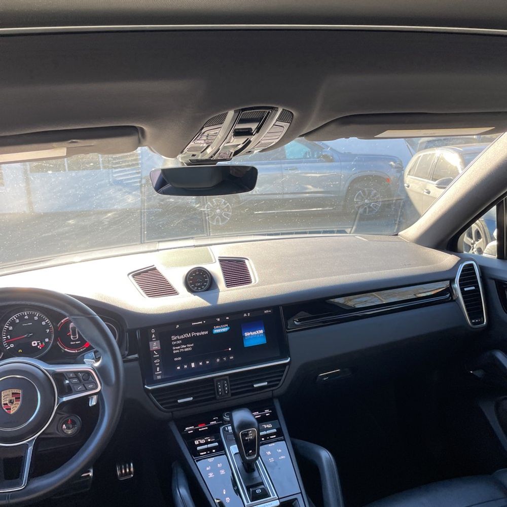 2020 Porsche Cayenne S Coupe