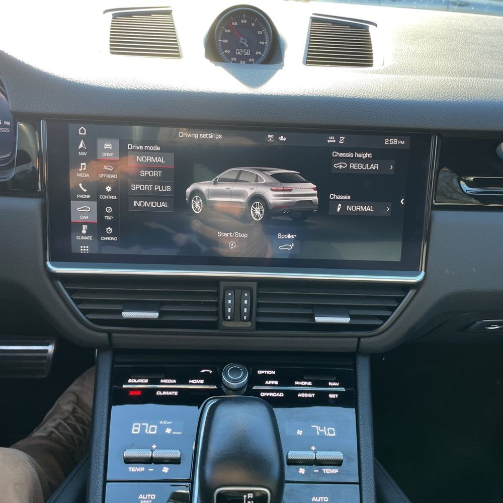 2020 Porsche Cayenne S Coupe
