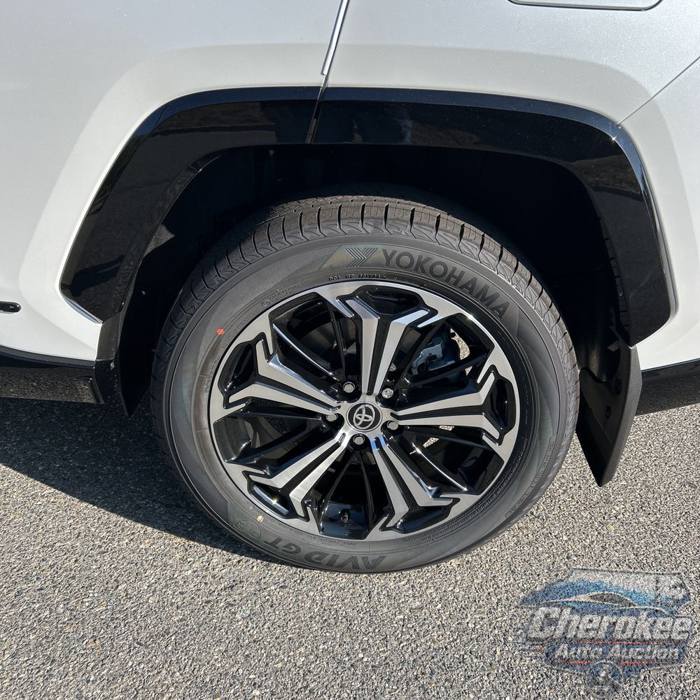 2025 Toyota RAV4 Plug-in Hybrid XSE