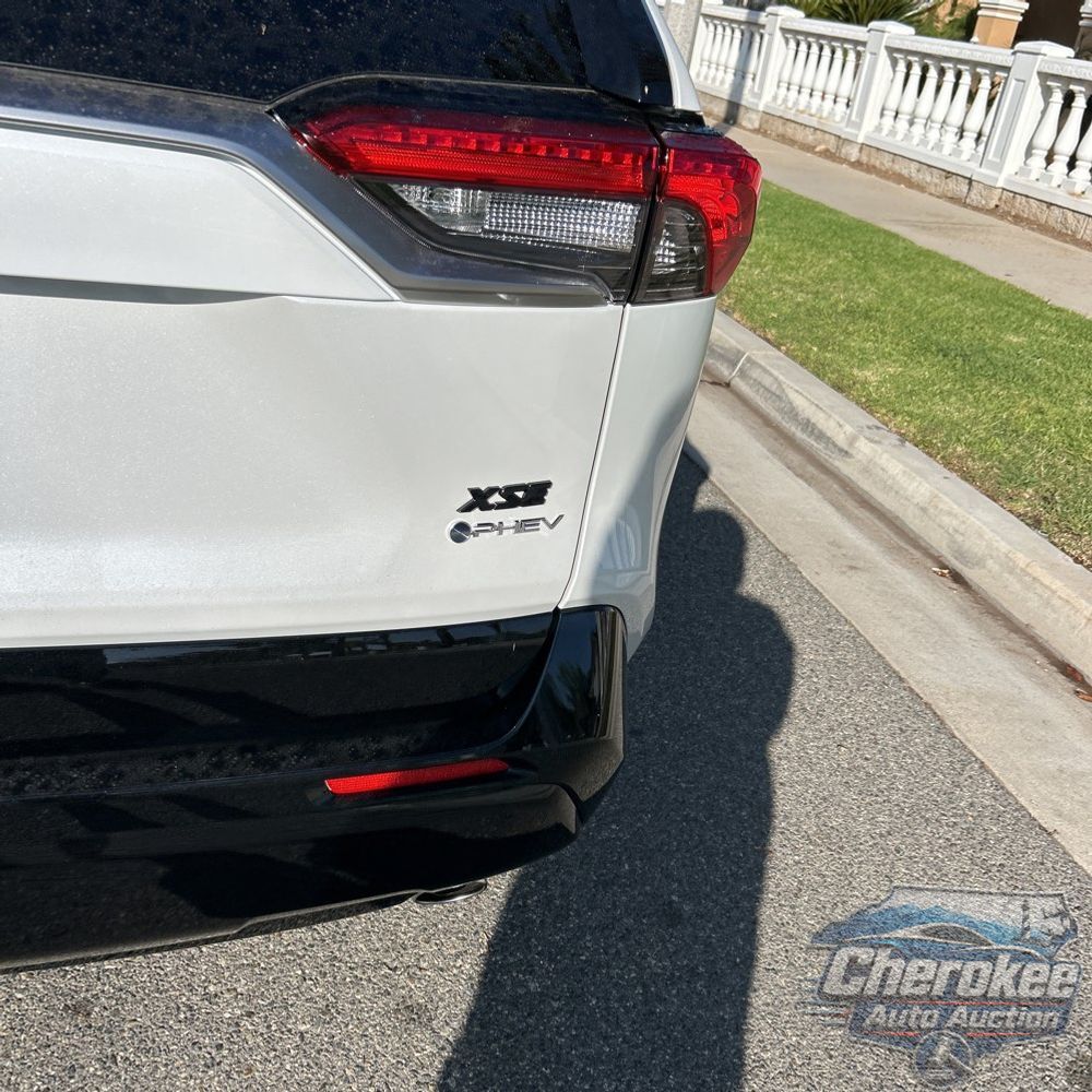 2025 Toyota RAV4 Plug-in Hybrid XSE