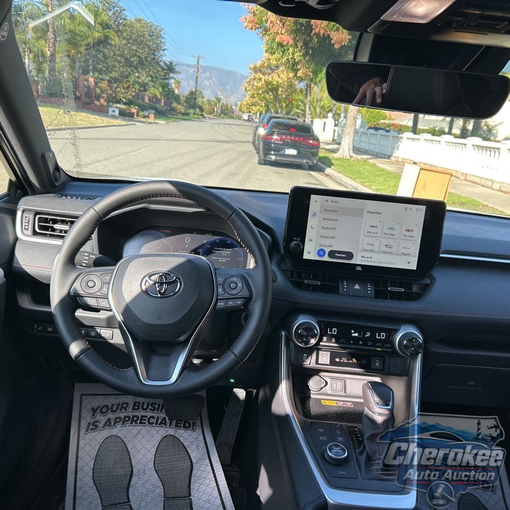 2025 Toyota RAV4 Plug-in Hybrid XSE