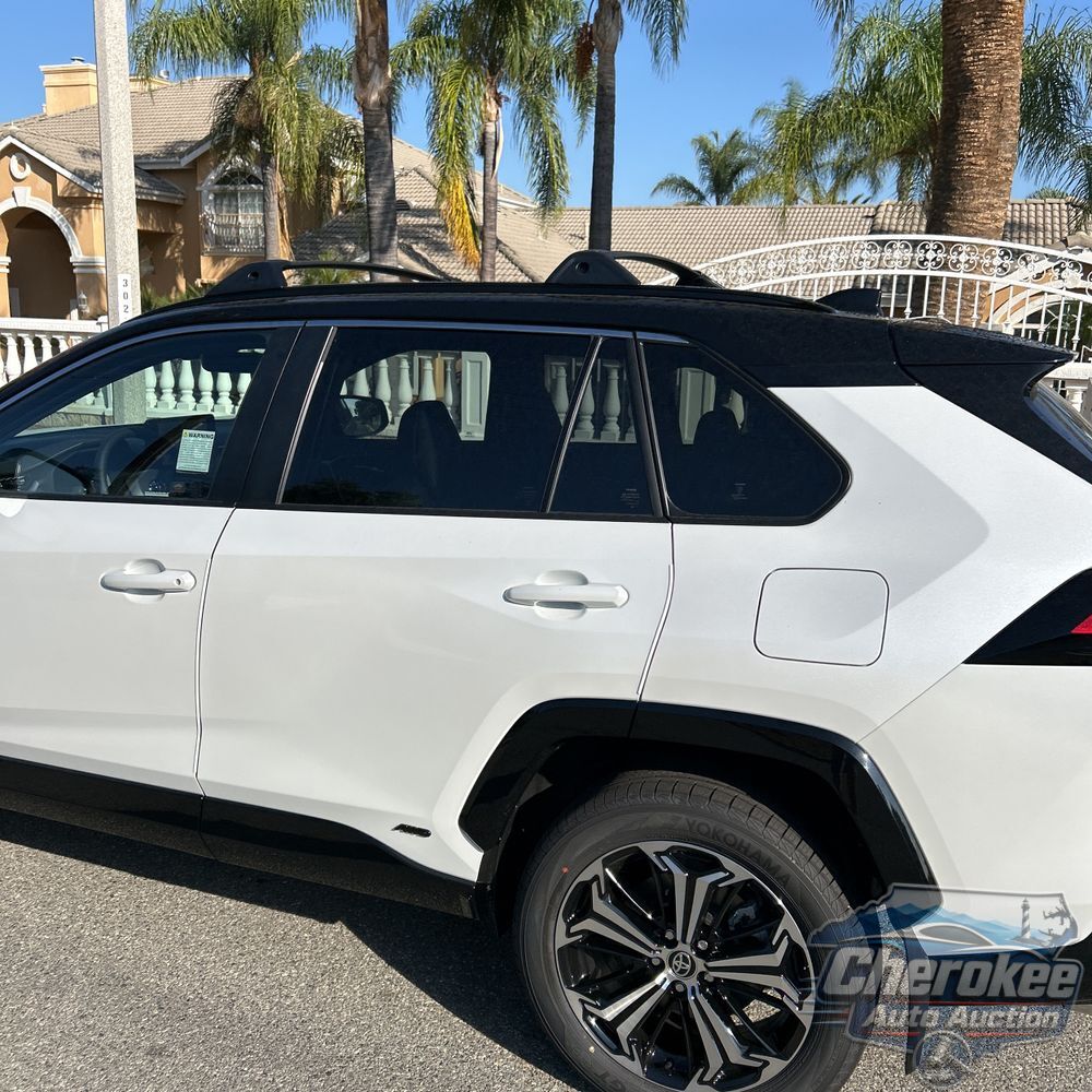 2025 Toyota RAV4 Plug-in Hybrid XSE