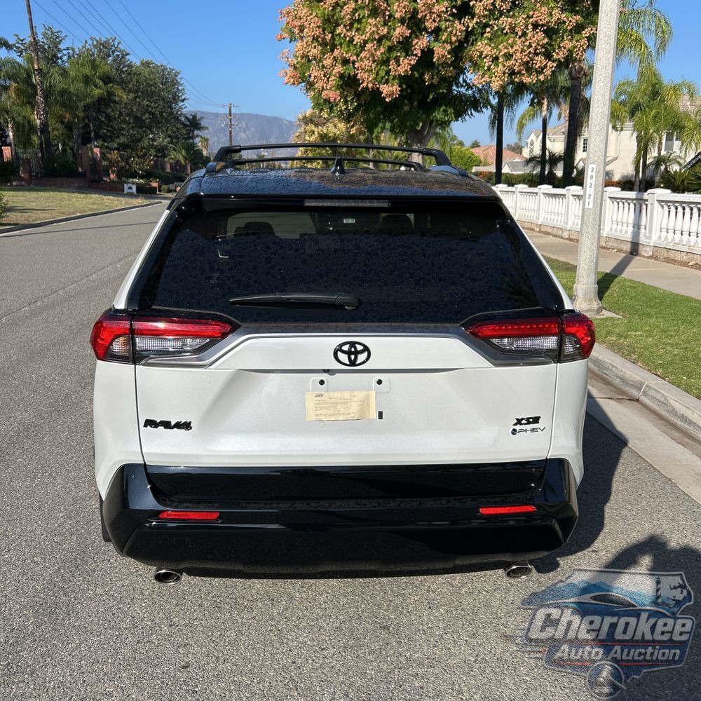 2025 Toyota RAV4 Plug-in Hybrid XSE