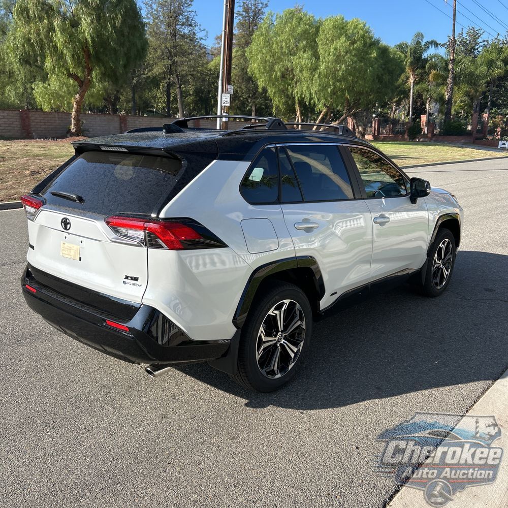 2025 Toyota RAV4 Plug-in Hybrid XSE