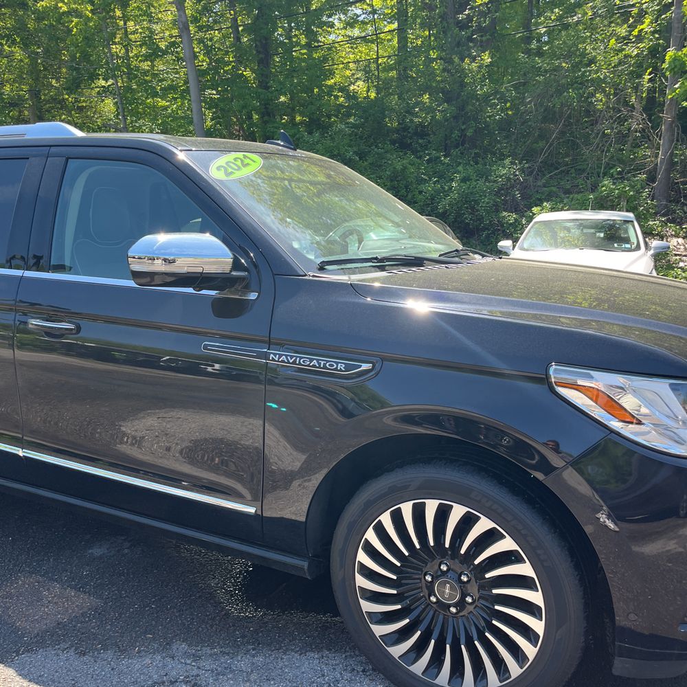 2021 Lincoln Navigator Black Label