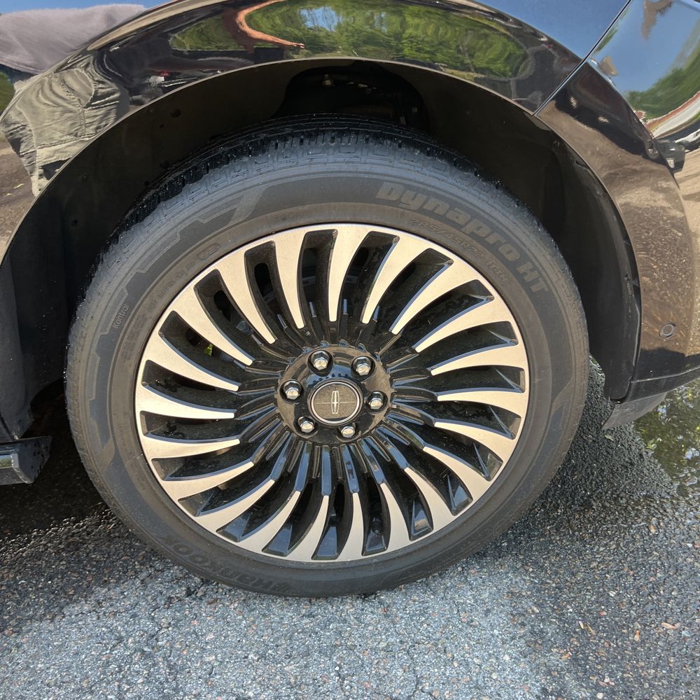 2021 Lincoln Navigator Black Label