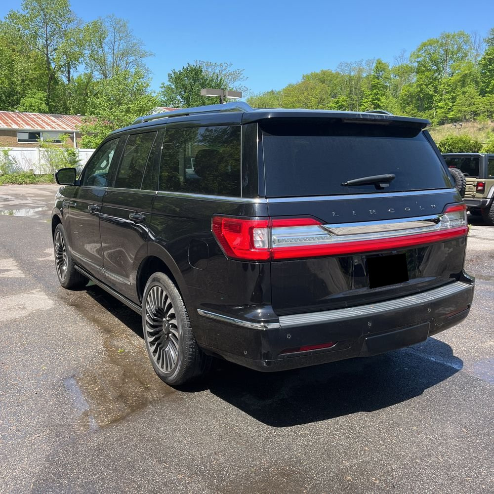 2021 Lincoln Navigator Black Label