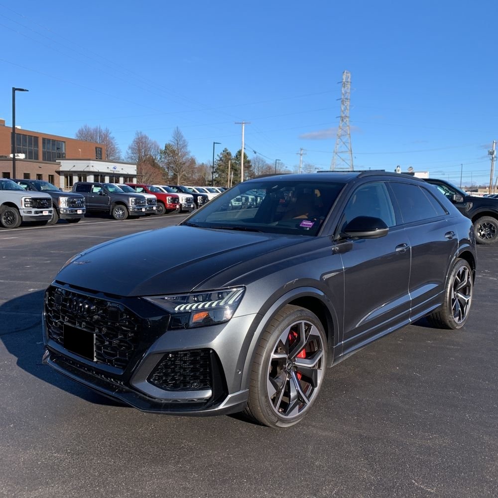 2023 Audi RS Q8